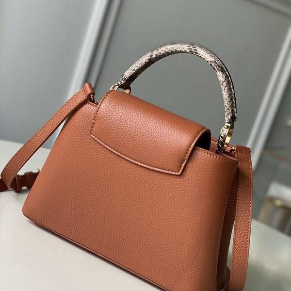原單a貨N97980小號 Capucines手袋全粒面Taurillon 皮革hhlv11524