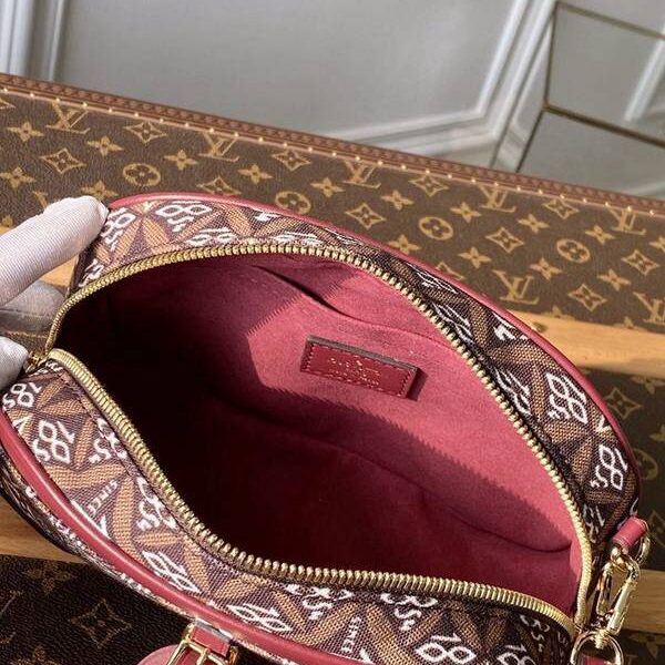 a貨高仿原單 M45528 咖啡色在2020秋冬大上秀露面的V全新老花hhlv11533