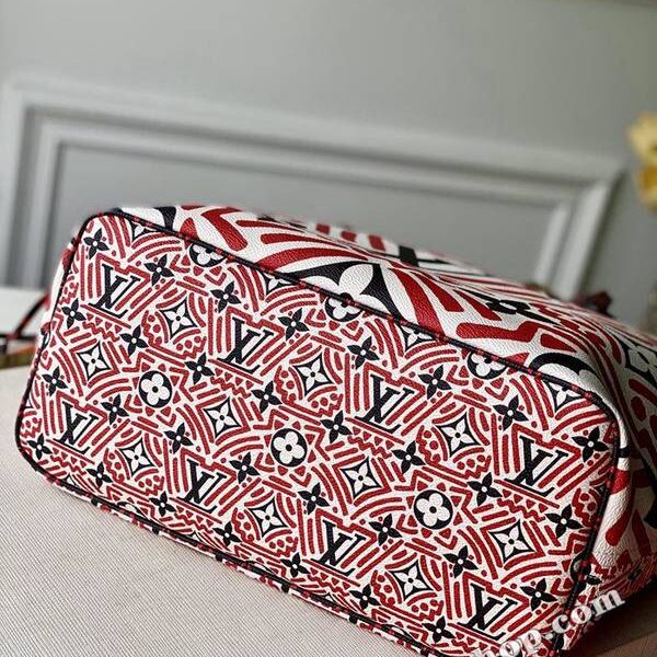 奢侈品原單LOUIS VUITTON 春夏走秀ONTHEGO手袋M44676 紅色 Neverful 中號手袋hhlv11557