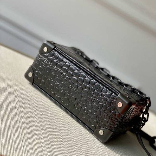 頂級高仿原單新款M57702鱷魚紋MINI SOFT TRUNK 手袋Monogram印花hhlv11590