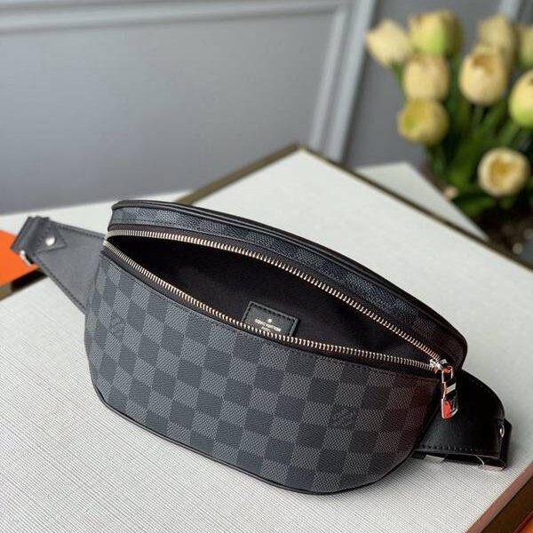 頂級高仿原單 N40362 CAMPUS腰包Campus 腰包Damier Graphite 塗層帆布黑格黑皮男士腰包胸包hhlv11604