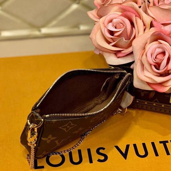 名牌高仿原單小手袋M58009 MINI POCHETTE ACCESSORIES小提包hhlv11643 11 名牌高仿原單小手袋M58009 MINI POCHETTE ACCESSORIES小提包hhlv11643