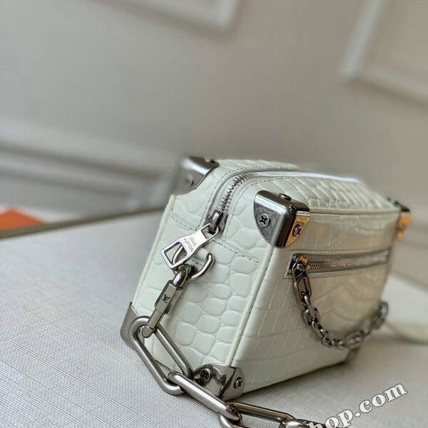 高仿精品批發原單新款44480鱷魚紋 MINI SOFT TRUNK 手袋hhlv11677