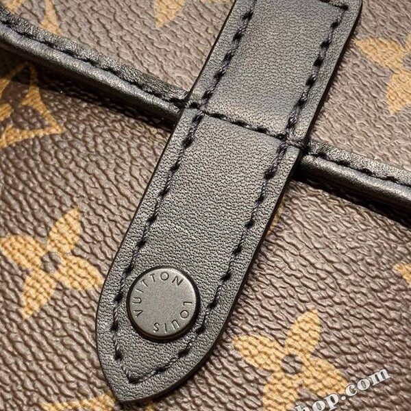 高仿LV WEARABLE WALLET系列 小挎包