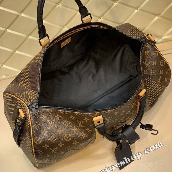 奢侈品原單M40360新品2020系列手袋Monogram帆布老花咖格異形拼格拼色咖色男士旅行袋枕頭包hhlv11715