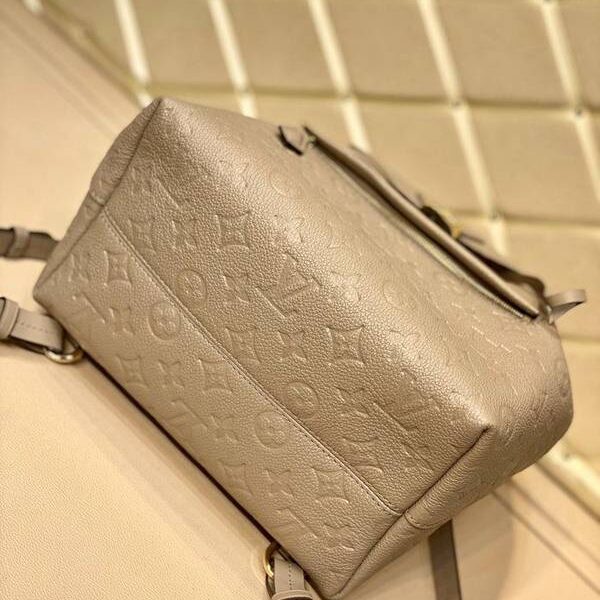 竭誠精品頂級原單M45410灰 Montsouris 雙肩包Monogram Empreinte 壓紋皮革hhlv11716