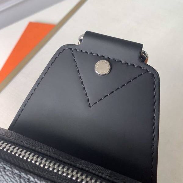 高仿精品頂級原單N40274Avenue 單肩包Damier Graphite 帆布hhlv11734