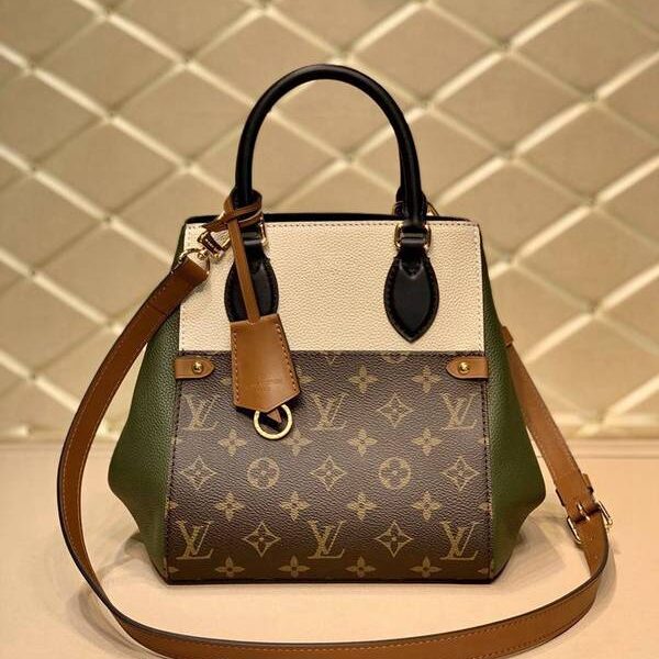 高仿頂級原單M45388白綠Fold Tote 小號手袋Monogram 帆布深染小牛皮hhlv11741