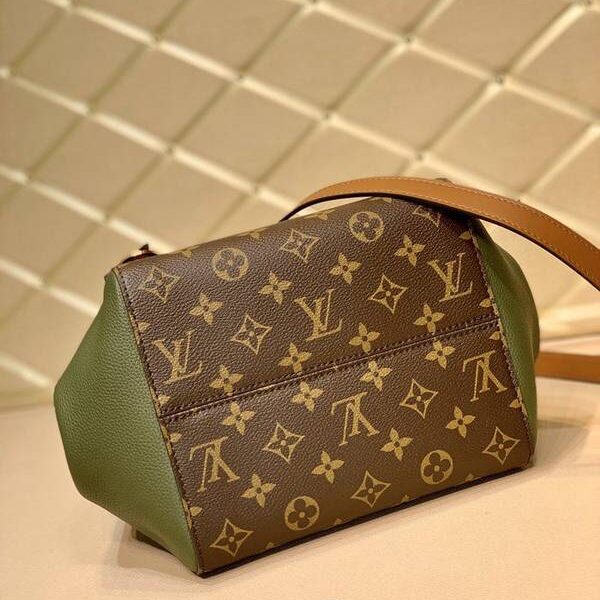 高仿頂級原單M45388白綠Fold Tote 小號手袋Monogram 帆布深染小牛皮hhlv11741