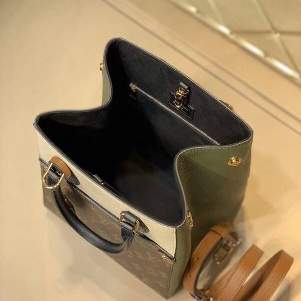 高仿A貨【FOLD TOTE 中號手袋】M45409白綠路易威登Fold Tote 中號手袋hhlv11742