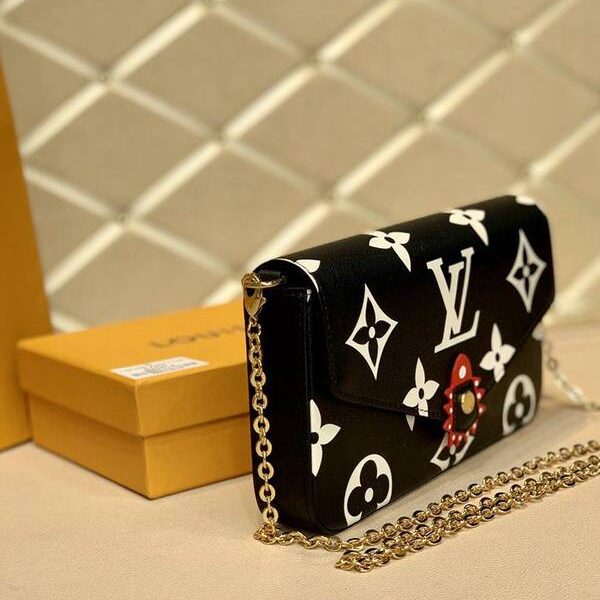 高仿原單M69515 lv Crafty Pochette Félicie 鏈條包hhlv11779