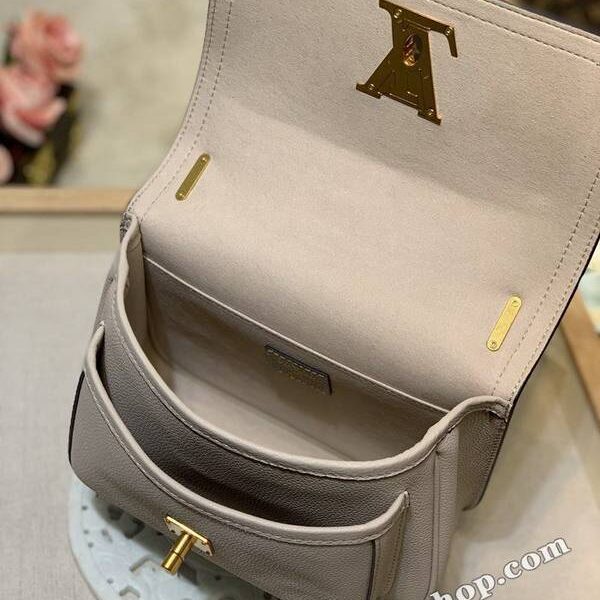 高仿名牌包頂級原單信封包M57072 經典信使包Monogram Empreinte皮革hhlv11819