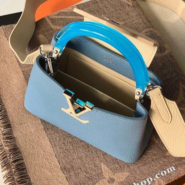 高仿頂級原單M56072藍色mini Capucines手袋Taurillon 皮革hhlv11860