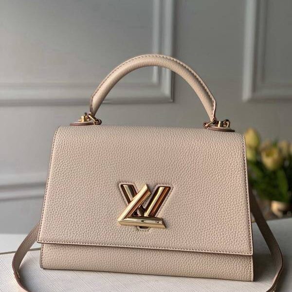 高仿包原單 M57092荔枝紋 於2020 冬季推出 Twist One Handle 手袋hhlv11917