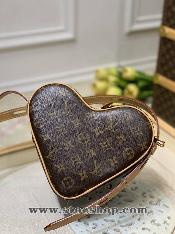 原單複製原單M57456 Cur手袋Monogram 帆布hhlv11947 2 原單複製原單M57456 Cur手袋Monogram 帆布hhlv11947