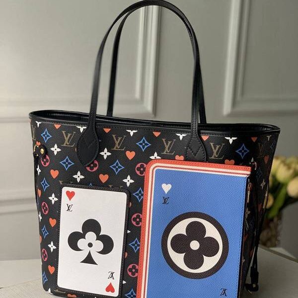 高仿精品批發M57483 2021 早春Neverfull 中號手袋Game On Monogram 帆布hhlv11970