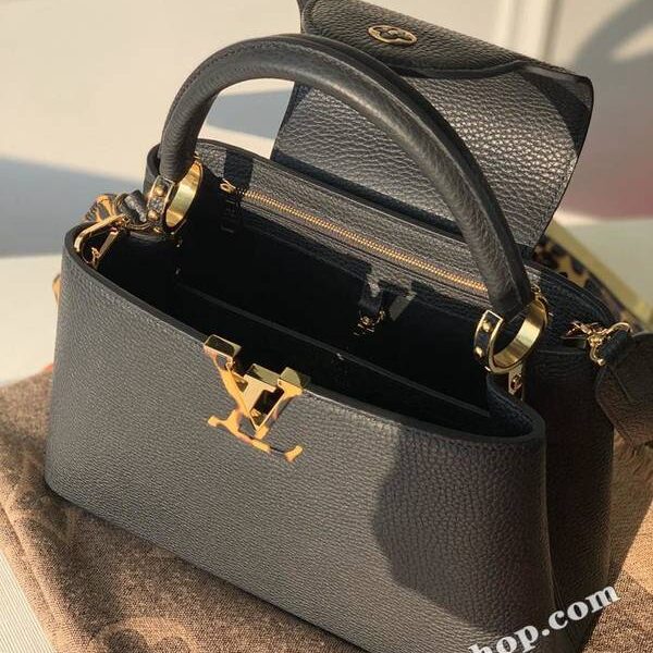 頂級高仿CAPUCINES 中號手袋M57216 Capucines 中號手袋Taurillon 皮革hhlv11979