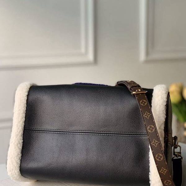 竭誠精品 LV Speedy 30 Bandouliere 手提枕頭包
