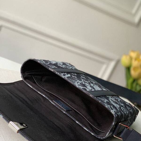 高仿精品批發原單 M57282藍色牛仔布 TRUNK 郵差包hhlv12029 15 高仿精品批發原單 M57282藍色牛仔布 TRUNK 郵差包hhlv12029