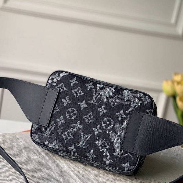 高仿頂級原單M57281OUTDOOR 腰包Monogram Tapestry 帆布hhlv12048