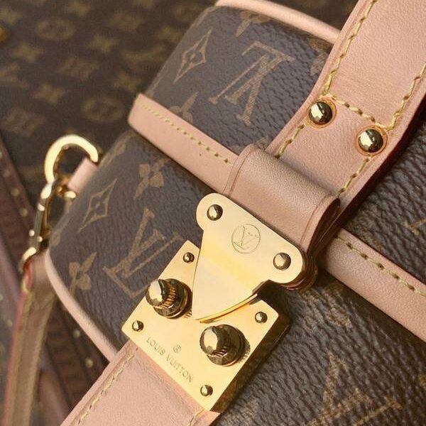 高仿原單lvM43514 白色皮 PETITE BOITE CHAPEAU手袋hhlv12050