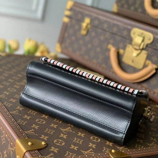 頂級高仿原單M50283 黑色Twist中號手袋Monogram帆布hhlv12074