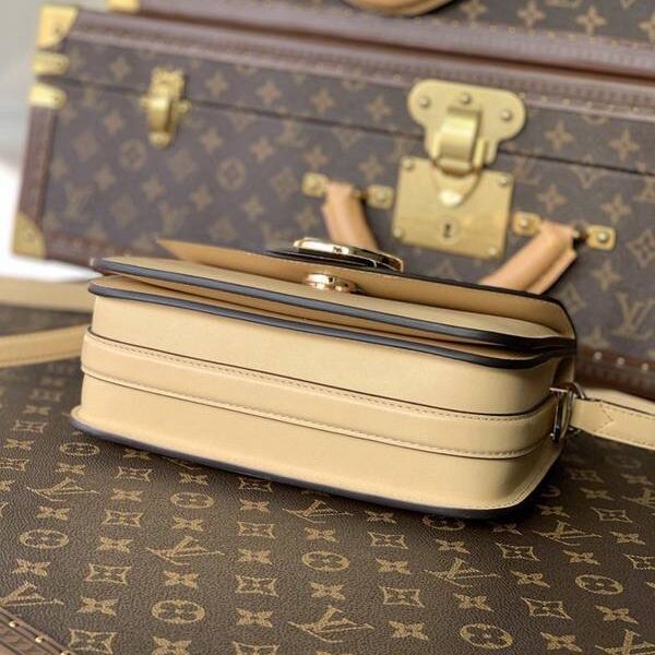 頂級原單lv新款M55948香草黃 lv Pont 9 手袋hhlv12093