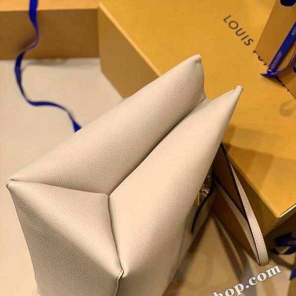 高仿精品推薦M57345杏色 2021春夏新品-LOCKME 手袋hhlv12100