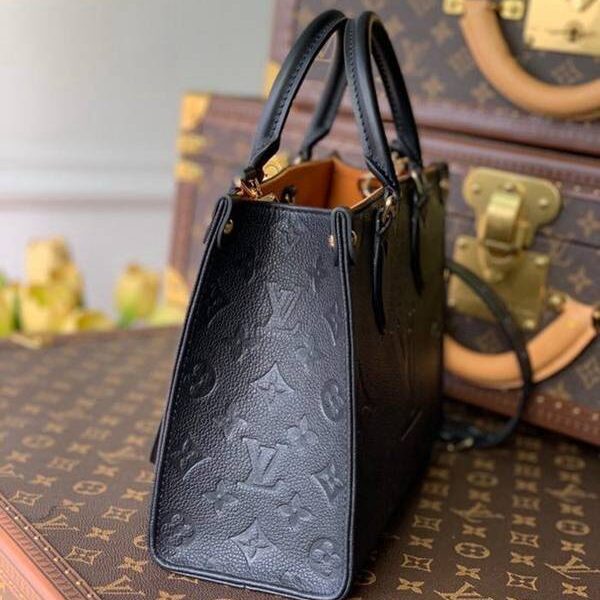 高仿精品ONTHEGO 小號手袋M45660黑色小號 Tote包hhlv12109