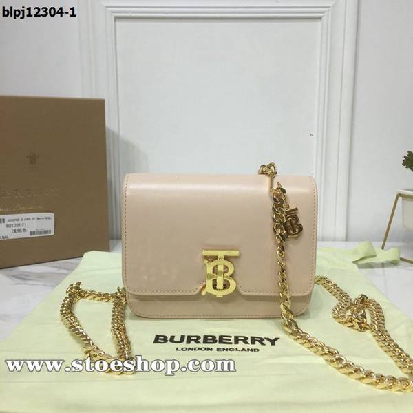 高仿burberry最新TB腰包鎖扣裝飾鏈條腰帶