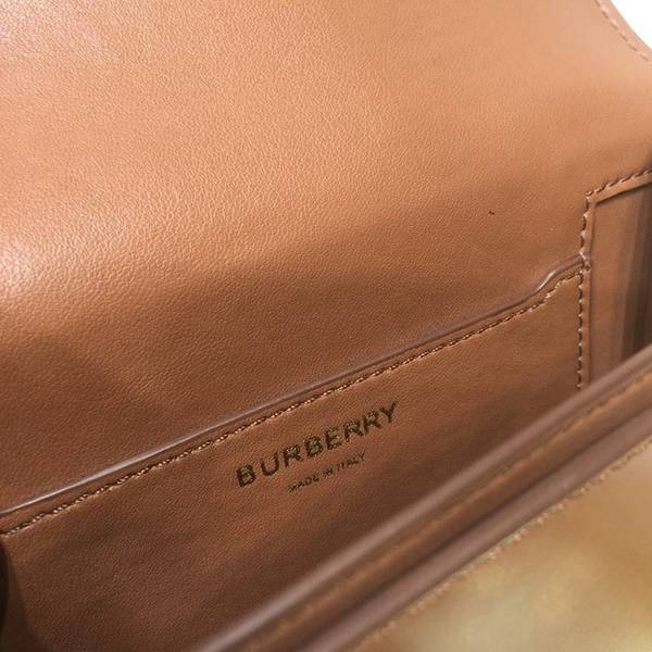 奢侈品burberry最新TB腰包鎖扣裝飾 Thomas Bur 靈感鏈條腰帶打造腰包blpj12306 7 奢侈品burberry最新TB腰包鎖扣裝飾 Thomas Bur 靈感鏈條腰帶打造腰包blpj12306