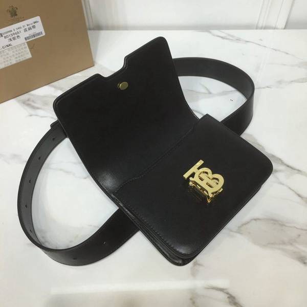 高仿精品批發burberry腰包皮帶款博柏利Burberry 2019時尚秀款新品腰包斜挎包標識鎖扣包blpj12313 5 高仿精品批發burberry腰包皮帶款博柏利Burberry 2019時尚秀款新品腰包斜挎包標識鎖扣包blpj12313