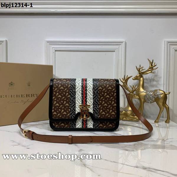 高仿包burberry頂級原單TB專屬標識皮革鎖扣包皮革單肩包鎖扣裝飾 Thomas Bur 靈感專屬標識斜背包手拿包blpj12314 1 高仿包burberry頂級原單TB專屬標識皮革鎖扣包皮革單肩包鎖扣裝飾 Thomas Bur 靈感專屬標識斜背包手拿包blpj12314