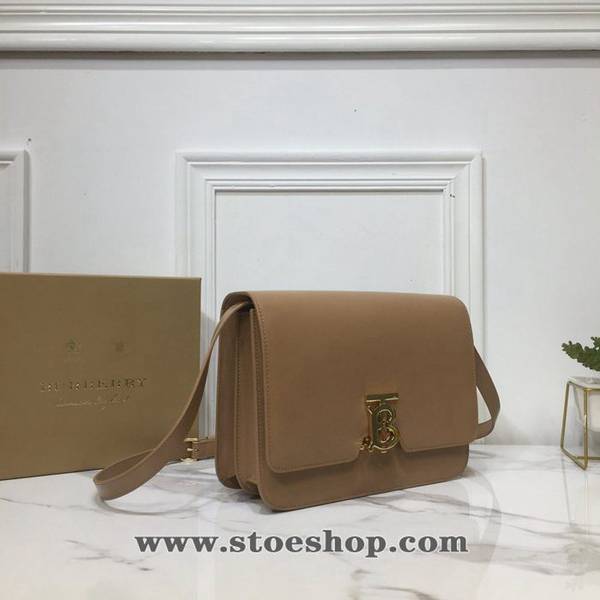 竭誠精品burberry頂級原單TB中號專屬標識皮革鎖扣包皮革單肩包Thomas Bur靈感專屬標識斜背包手拿包blpj12321 2 竭誠精品burberry頂級原單TB中號專屬標識皮革鎖扣包皮革單肩包Thomas Bur靈感專屬標識斜背包手拿包blpj12321