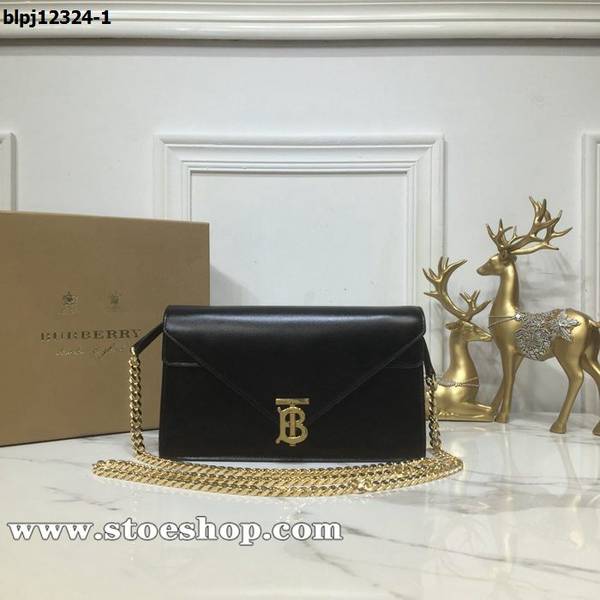 最高等級burberry全新TB皮革信封式手拿包鎖扣裝飾 Thomas Burberry 靈感專屬標識blpj12324 1 最高等級burberry全新TB皮革信封式手拿包鎖扣裝飾 Thomas Burberry 靈感專屬標識blpj12324