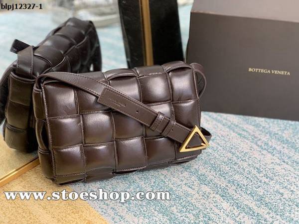高仿精品批發BOTTEGA VENETACassette全皮枕頭包草綠色立體格子柔軟高級小牛皮blpj12327