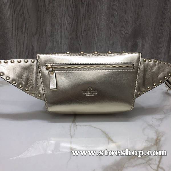 高仿網台灣Valentino華倫天奴Garavani Free Rockstud Spike 0245軟質羊皮腰包blpj12494 3 高仿網台灣Valentino華倫天奴Garavani Free Rockstud Spike 0245軟質羊皮腰包blpj12494