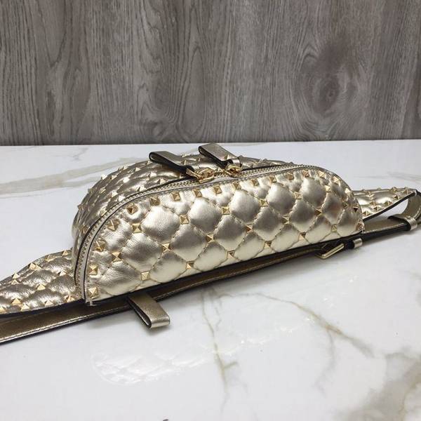 高仿網台灣Valentino華倫天奴Garavani Free Rockstud Spike 0245軟質羊皮腰包blpj12494 7 高仿網台灣Valentino華倫天奴Garavani Free Rockstud Spike 0245軟質羊皮腰包blpj12494