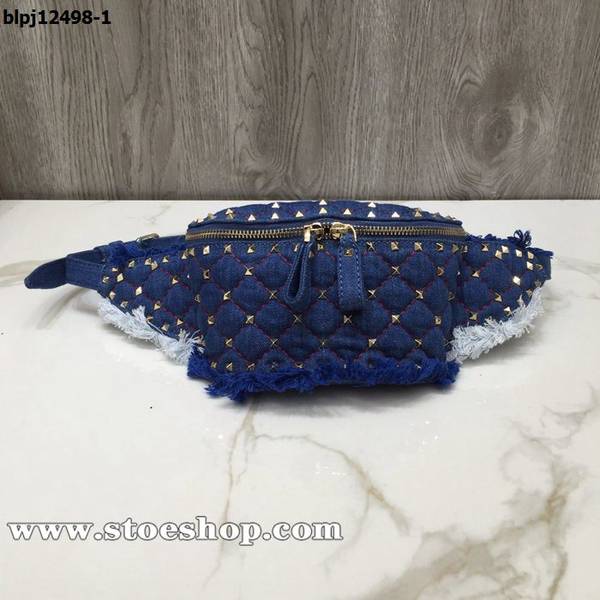 原單A貨Valentino華倫天奴專櫃新款丹寧牛仔布腰包Garavani Free Rockstud Spike 軟質丹寧牛仔腰包絎縫小羊皮blpj12498