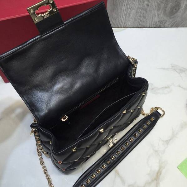 頂級原單ValentinoValentino Garavani小號斜挎包軟質納帕羔羊皮環繞鉑金後處理鉚釘飾邊blpj12517 7 頂級原單ValentinoValentino Garavani小號斜挎包軟質納帕羔羊皮環繞鉑金後處理鉚釘飾邊blpj12517