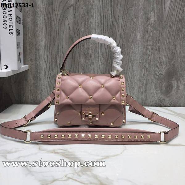 竭誠精品Valentino華倫天奴楊冪同款2018春夏系列經典柳釘合成材質與奇趣色彩blpj12533