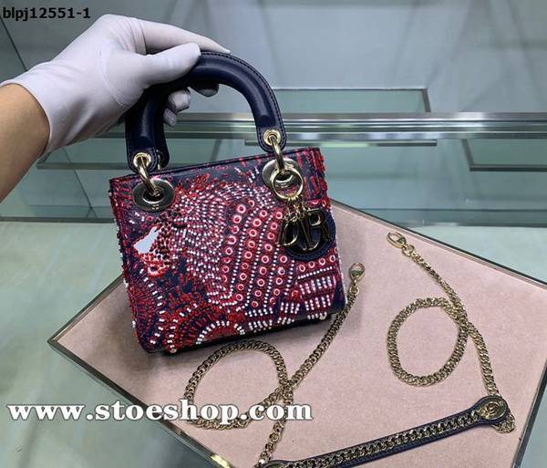 高仿名牌包DIORLady Dior三格刺繡桃紅獅子迷你手袋blpj12551 1 高仿名牌包DIORLady Dior三格刺繡桃紅獅子迷你手袋blpj12551