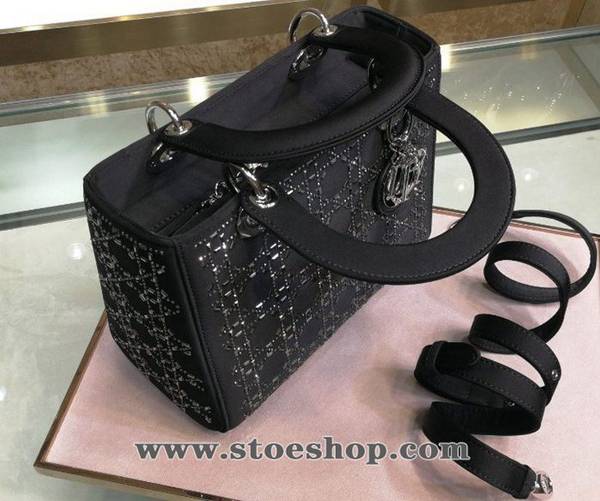 高仿包DIORLady Dior 五格絲綢燙鑽緞面鑲鑽戴妃包blpj12554 6 高仿包DIORLady Dior 五格絲綢燙鑽緞面鑲鑽戴妃包blpj12554
