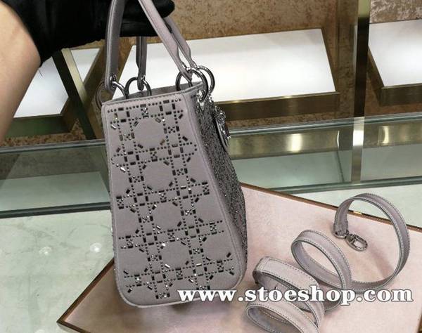 高仿精品推薦DIORLady Dior 五格絲綢燙鑽緞面鑲鑽戴妃包blpj12556 3 高仿精品推薦DIORLady Dior 五格絲綢燙鑽緞面鑲鑽戴妃包blpj12556