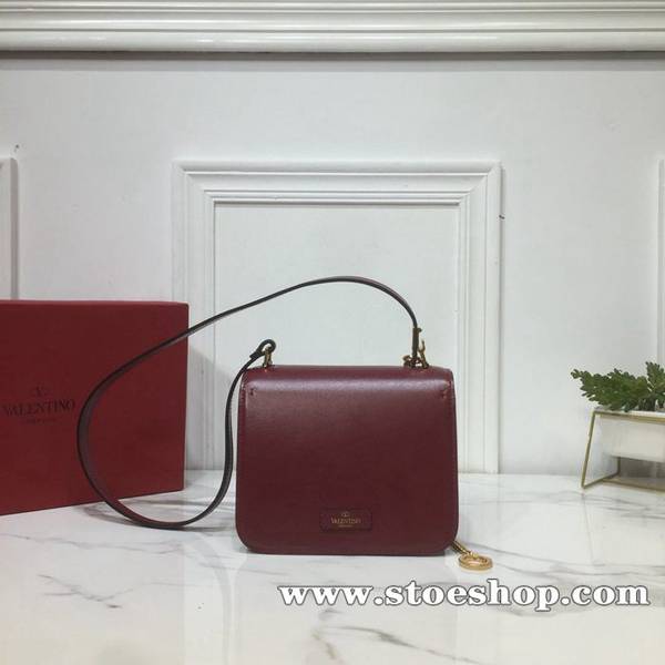 原版A貨ValentinoValentino Garavani VSLING 亮澤小牛皮肩背包搭配可延長肩帶blpj12567 3 原版A貨ValentinoValentino Garavani VSLING 亮澤小牛皮肩背包搭配可延長肩帶blpj12567
