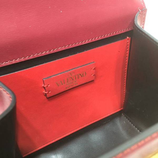 原版A貨ValentinoValentino Garavani VSLING 亮澤小牛皮肩背包搭配可延長肩帶blpj12567 7 原版A貨ValentinoValentino Garavani VSLING 亮澤小牛皮肩背包搭配可延長肩帶blpj12567