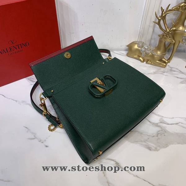 高仿包包批發Valentino全新手腕Valentino Garavani VSLING 粒面小牛皮手提包blpj12583 6 高仿包包批發Valentino全新手腕Valentino Garavani VSLING 粒面小牛皮手提包blpj12583