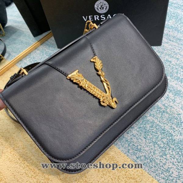 頂級原單versace小牛皮2020款美杜莎Versace Virtus單肩包手袋以經典“V”字綴飾奪目blpj12594 4 頂級原單versace小牛皮2020款美杜莎Versace Virtus單肩包手袋以經典“V”字綴飾奪目blpj12594