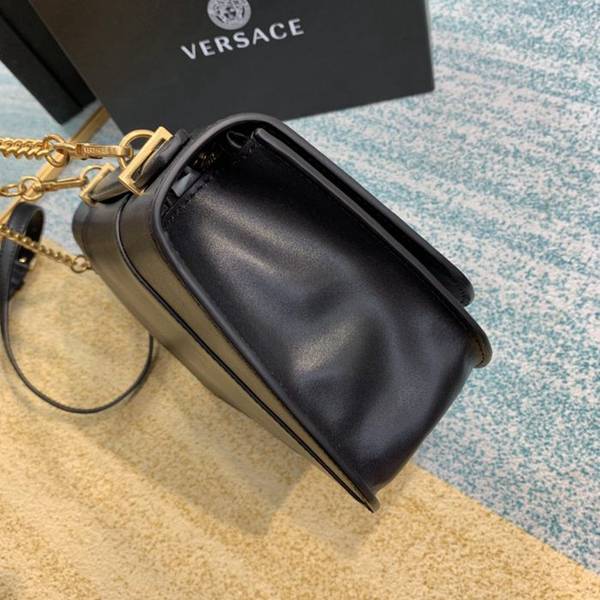 頂級原單versace小牛皮2020款美杜莎Versace Virtus單肩包手袋以經典“V”字綴飾奪目blpj12594 5 頂級原單versace小牛皮2020款美杜莎Versace Virtus單肩包手袋以經典“V”字綴飾奪目blpj12594
