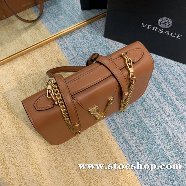 最高等級versace小牛皮2020款美杜莎Versace Virtus單肩包手袋以經典“V”字綴飾奪目blpj12595 3 最高等級versace小牛皮2020款美杜莎Versace Virtus單肩包手袋以經典“V”字綴飾奪目blpj12595